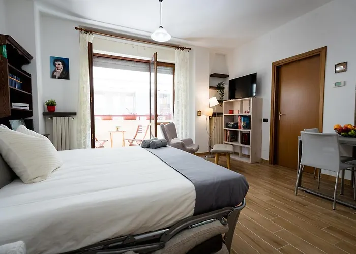 Oxilia Flat - Loreto District