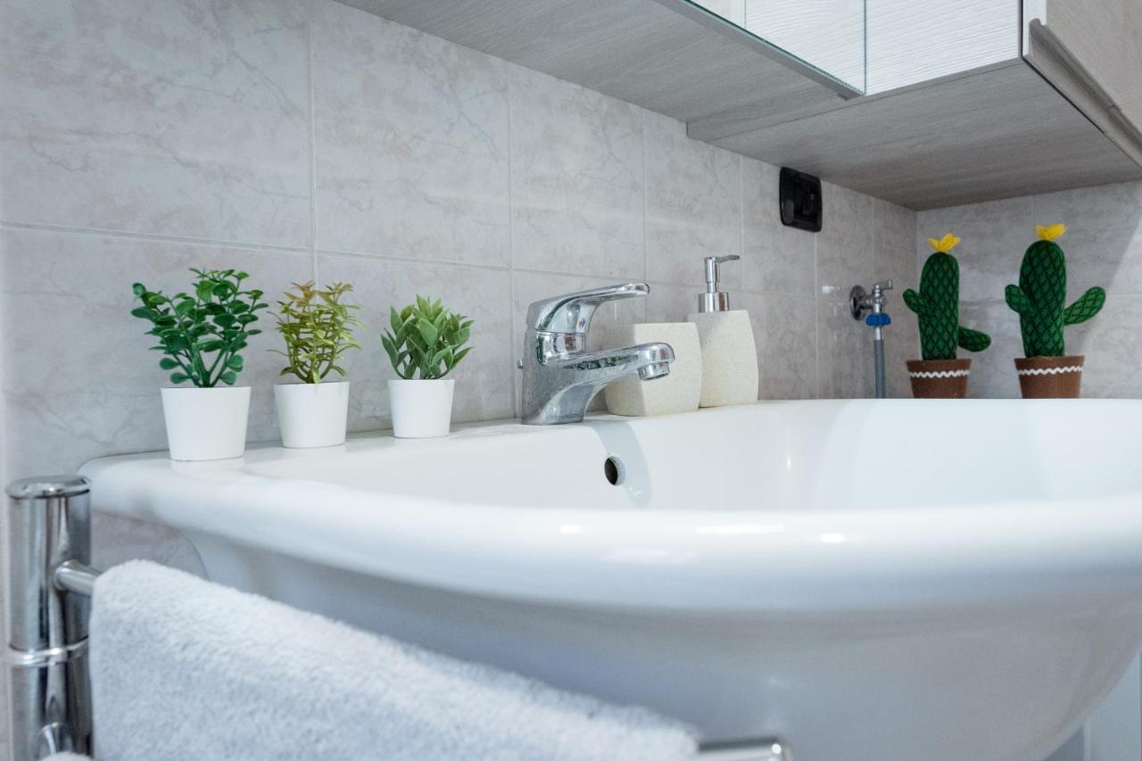 Oxilia Flat - Loreto District